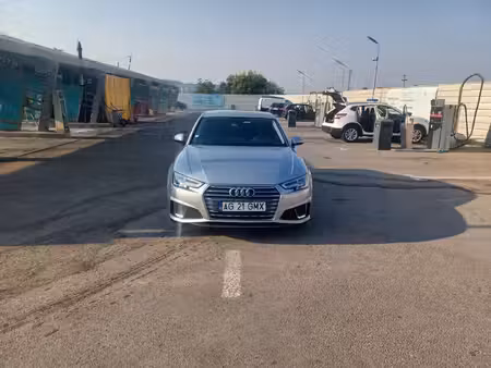 Audi A4 35 TFSI 2.0 TFSI 150 Design