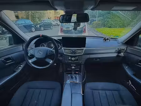 Mercedes-Benz Classe E E 200 Elegance