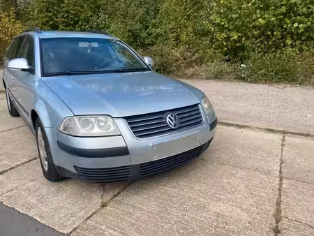 Volkswagen Passat 1.6 102