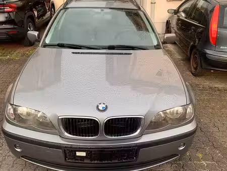 BMW Série 3 318i 143
