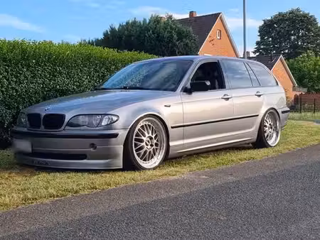 BMW Série 3 330d 3.0 204