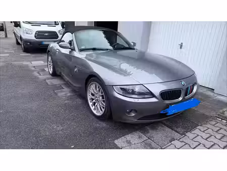 BMW Z4 25i 2.5 192