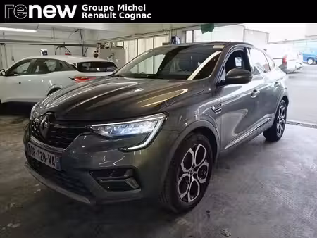 Renault Arkana E-Tech 1.6 145 Techno