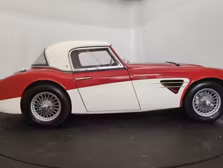 Austin-Healey 100-6 