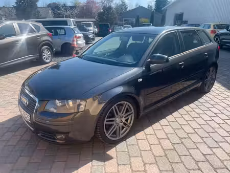 Audi A3 V6 3.2 250 Ambition quattro