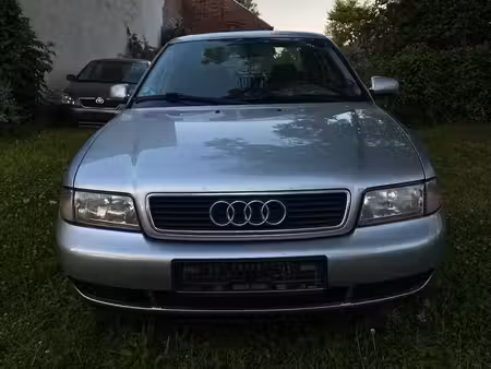 Audi A4 V6 2.6 T 150