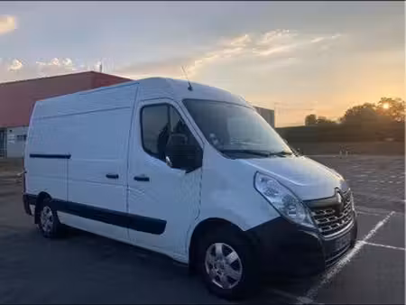Renault Master 2.3 dCi 135