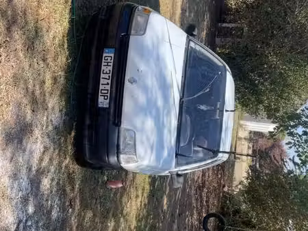 Renault Clio 1.9 D 65