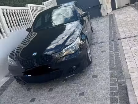 BMW Série 5 530d 3.0 231