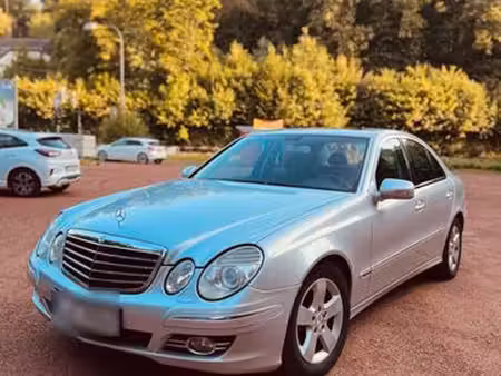 Mercedes-Benz Classe E E 320 V6 3.0 224