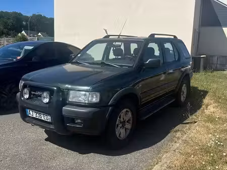 Opel Frontera 2.2 115