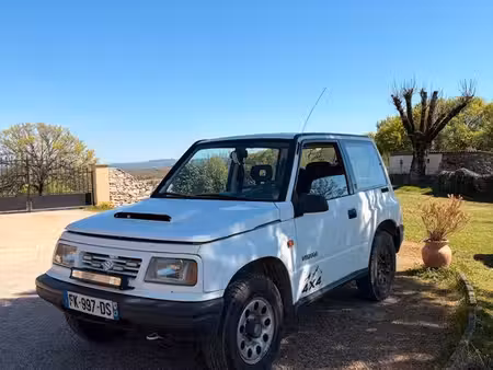 Suzuki Vitara 