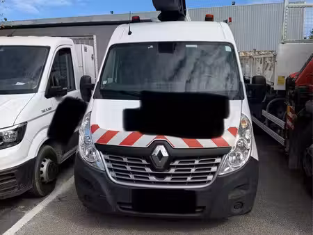 Renault Master 2.3 dCi 135