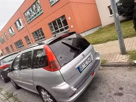 Peugeot 206 