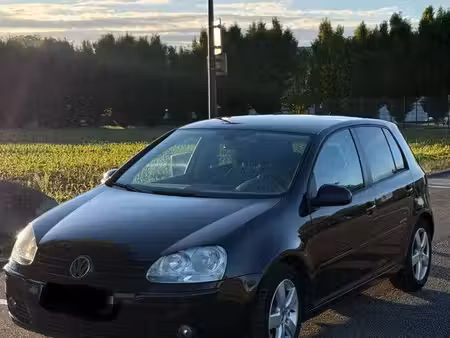 Volkswagen Golf 1.6 102