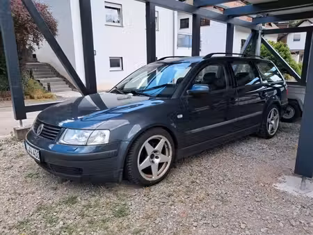 Volkswagen Passat VR5 2.3 150 Highline 4Motion