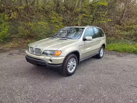 BMW X5 44i V8 4.4 286