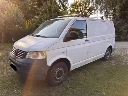 Volkswagen Transporter T5 1.9 TDI 84