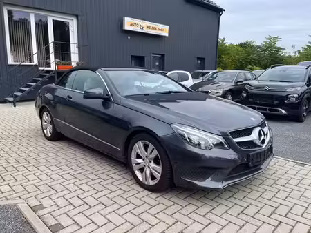 Mercedes-Benz Classe E E 300 252