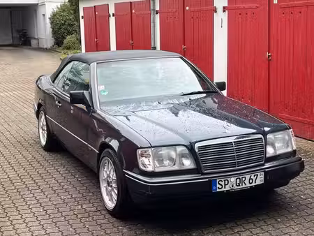 Mercedes-Benz Classe E E 200 136 Elegance