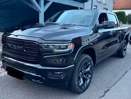 Dodge RAM 1500 V8 5.7