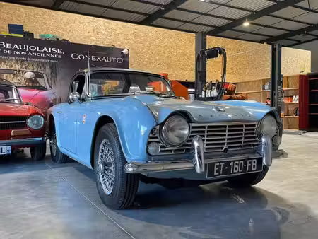 Triumph TR4 