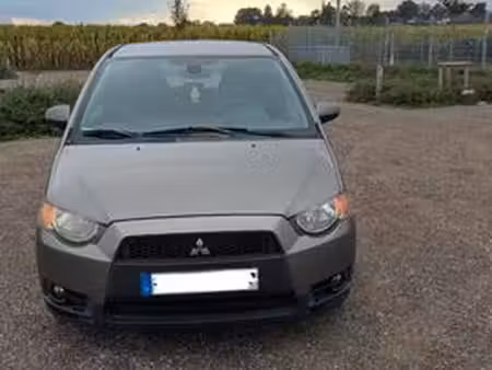 Mitsubishi Colt 1.3 95 Invite