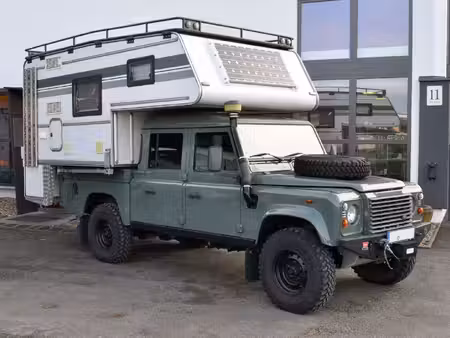 Land Rover Defender 2.5 122 4x4
