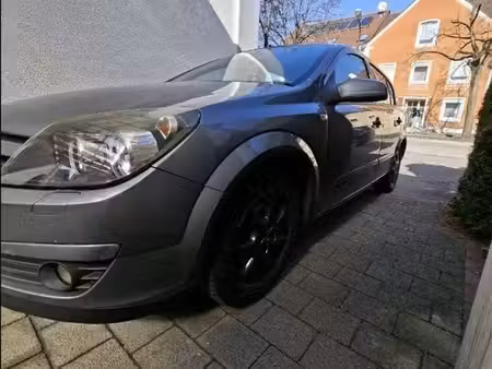 Opel Astra 1.6 105 Sport
