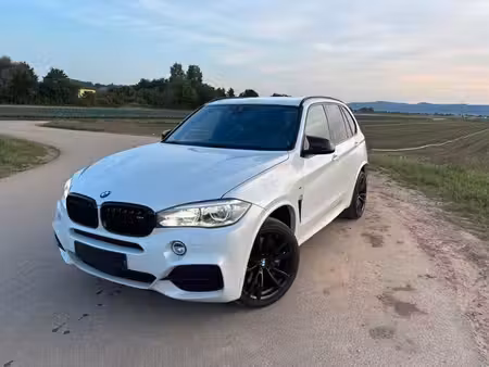 BMW X5 M50d 3.0 381