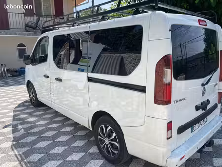 Renault Trafic 2.0 dCi 170