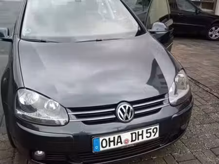 Volkswagen Golf 1.9 TDI 105