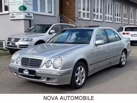 Mercedes-Benz Classe E E 200 Elegance