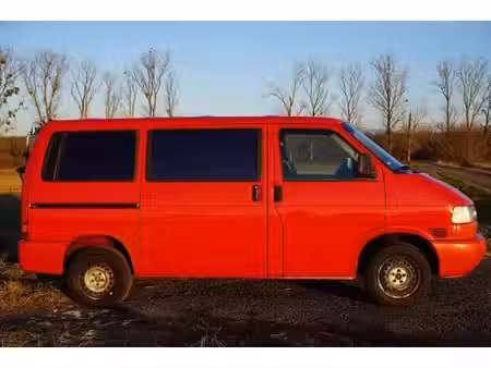 Volkswagen Transporter T4 2.5 TDI 102