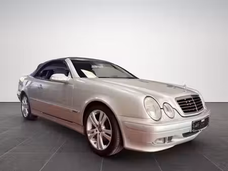 Mercedes-Benz CLK 320