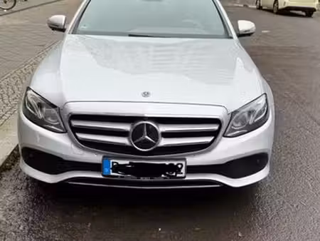 Mercedes-Benz Classe E E 200 2.0 184 4Matic