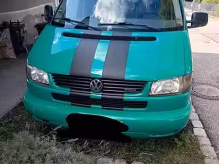 Volkswagen Transporter T4 2.5 TDI 102