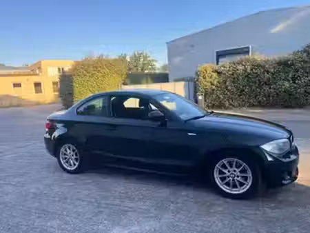 BMW Série 1 118d 2.0 143 Excellis
