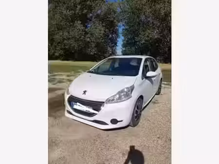 Peugeot 208 1.6 HDi 92 Active