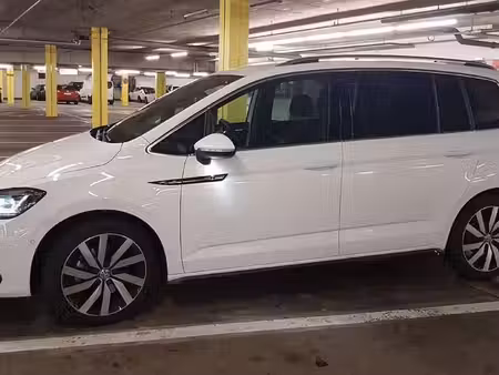 Volkswagen Touran 2.0 TDI 150