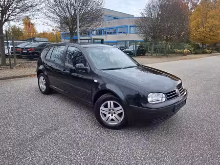 Volkswagen Golf 1.6 102