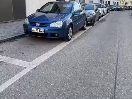 Volkswagen Golf 1.6 102