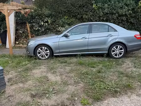 Mercedes-Benz Classe E E 250 2.1 150