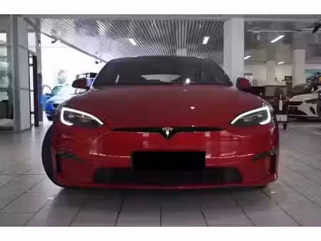 Tesla Model S 670 4x4