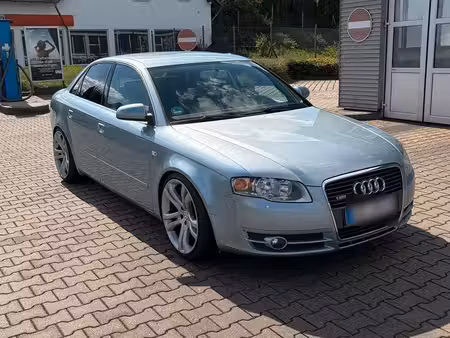 Audi A4 1.8 T 163 S line