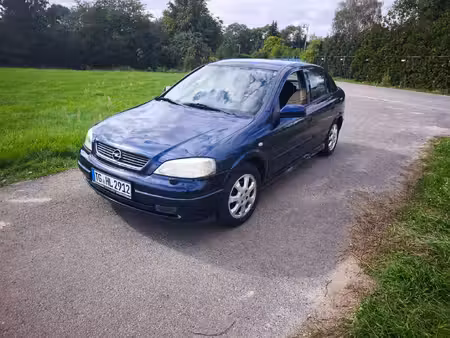 Opel Astra 1.6 100 Elegance