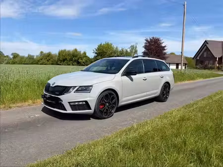 Škoda Octavia RS 2.0 245