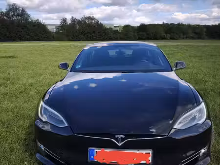 Tesla Model S Performance 598 4x4