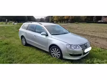 Volkswagen Passat 2.0 TDI 140 Confortline