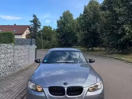 BMW Série 3 325i 218